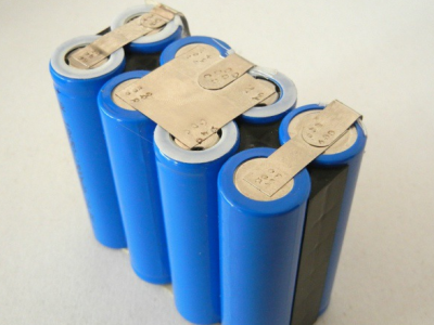ups铅酸蓄电池用锂电池代替有什么好处？如何购买锂电池？